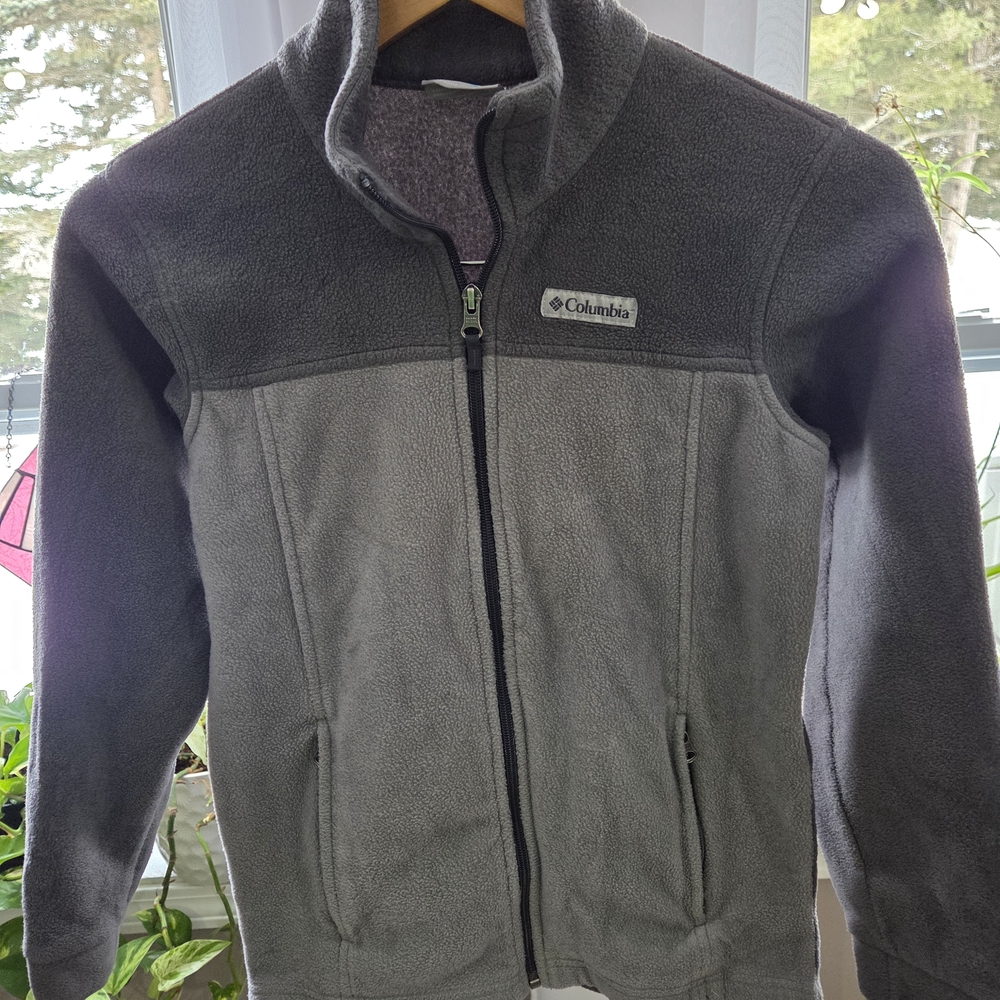 Columbia Gray Fleece Jacket